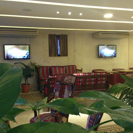 Assaha Ghobeiry Hotel Beirut Esterno foto