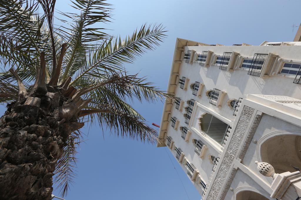 Assaha Ghobeiry Hotel Beirut Esterno foto