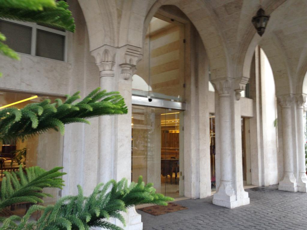 Assaha Ghobeiry Hotel Beirut Esterno foto