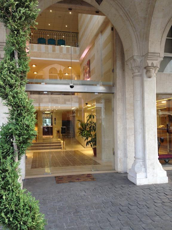 Assaha Ghobeiry Hotel Beirut Esterno foto