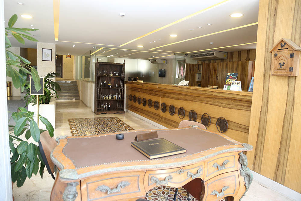 Assaha Ghobeiry Hotel Beirut Esterno foto