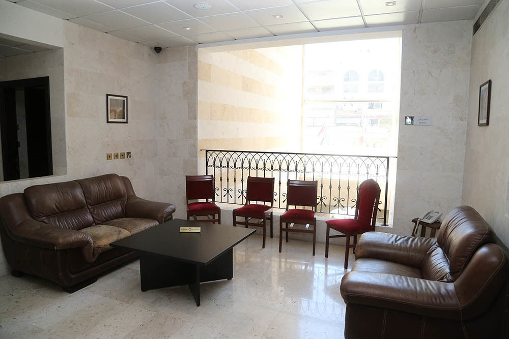 Assaha Ghobeiry Hotel Beirut Esterno foto