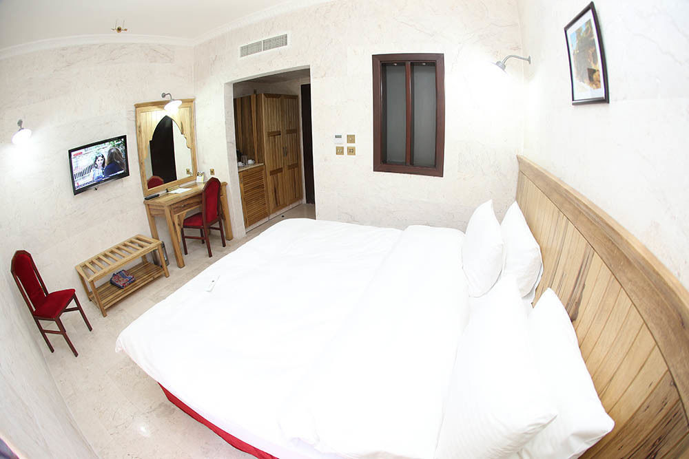 Assaha Ghobeiry Hotel Beirut Esterno foto